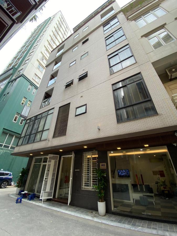 Hi.Home House Near Lake ハノイ市 エクステリア 写真